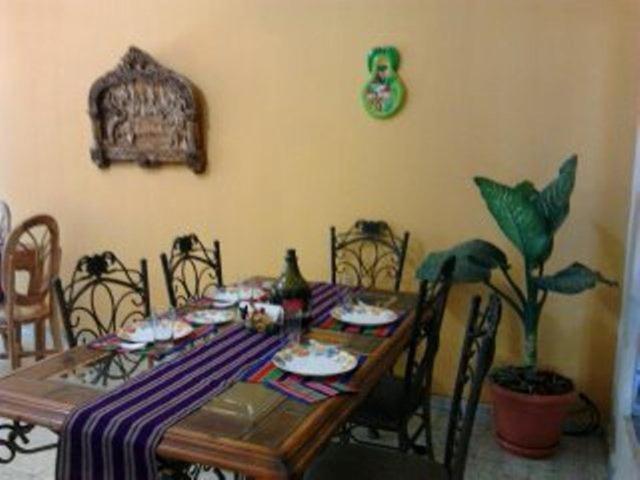 Hostal Dona Marta San Salvador Esterno foto